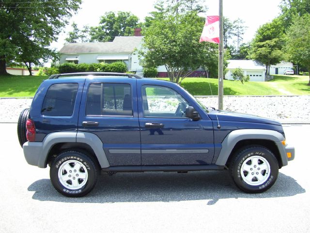 2006 Jeep Liberty Elk Conversion Van