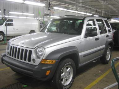 2006 Jeep Liberty Bucket