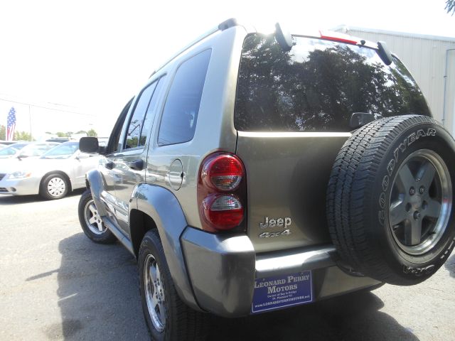 2006 Jeep Liberty Elk Conversion Van