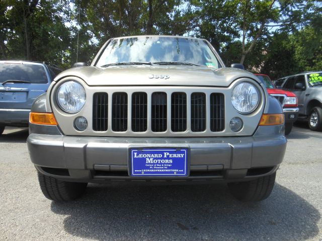 2006 Jeep Liberty Elk Conversion Van