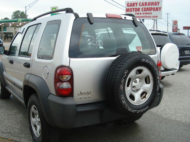 2006 Jeep Liberty Elk Conversion Van