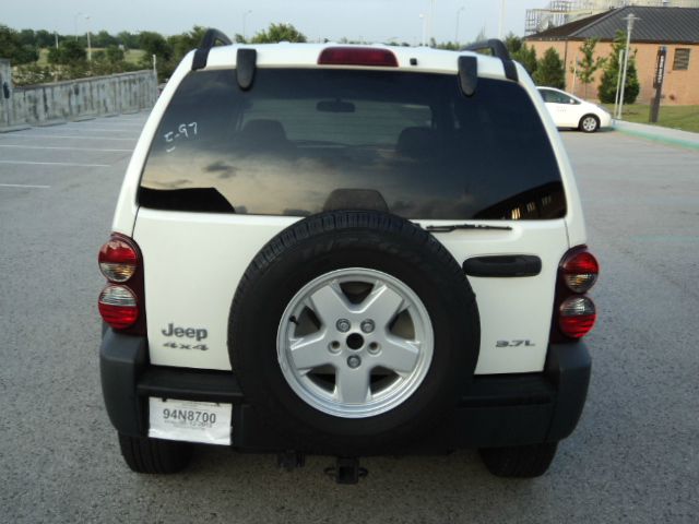 2006 Jeep Liberty Elk Conversion Van