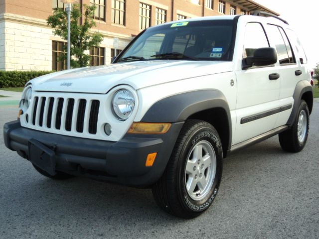 2006 Jeep Liberty Elk Conversion Van