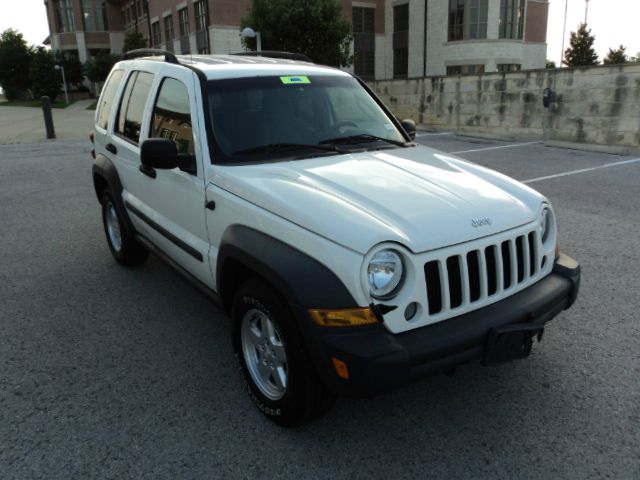 2006 Jeep Liberty Elk Conversion Van