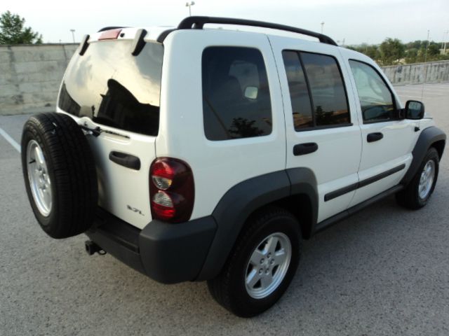 2006 Jeep Liberty Elk Conversion Van