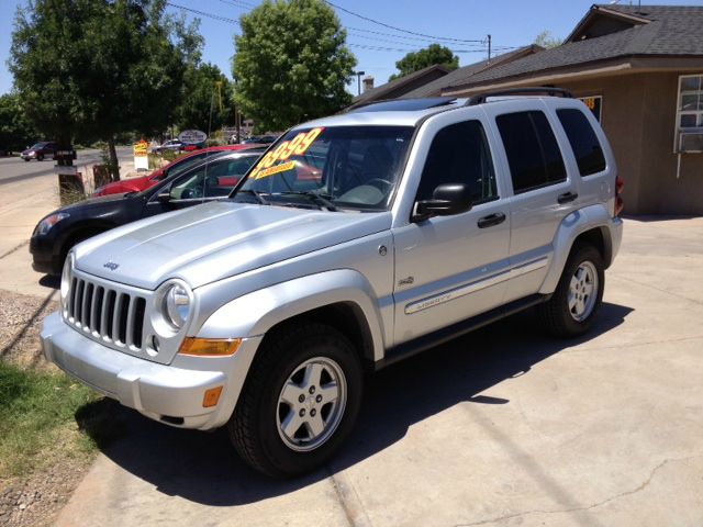 2006 Jeep Liberty Elk Conversion Van