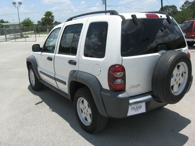 2006 Jeep Liberty Extended Cab V8 LT W/1lt