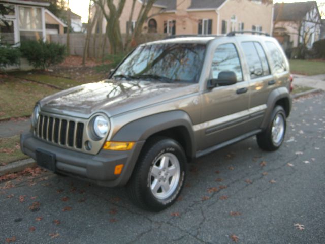 2006 Jeep Liberty Elk Conversion Van