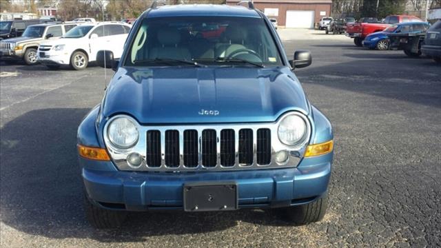 2006 Jeep Liberty Standard Manual