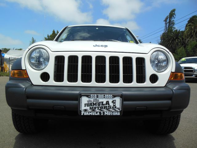 2006 Jeep Liberty Elk Conversion Van