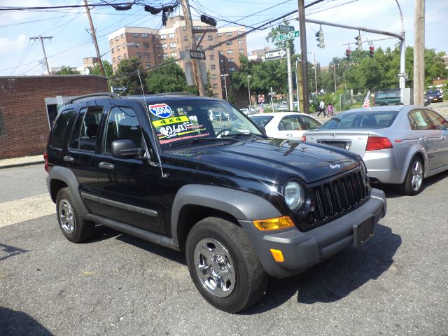 2006 Jeep Liberty Elk Conversion Van