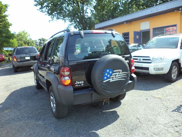 2006 Jeep Liberty Elk Conversion Van