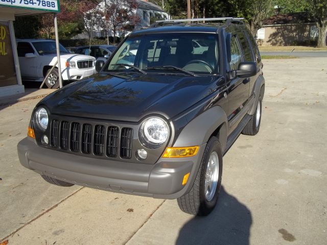 2006 Jeep Liberty Elk Conversion Van