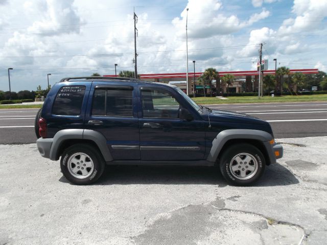 2006 Jeep Liberty Elk Conversion Van