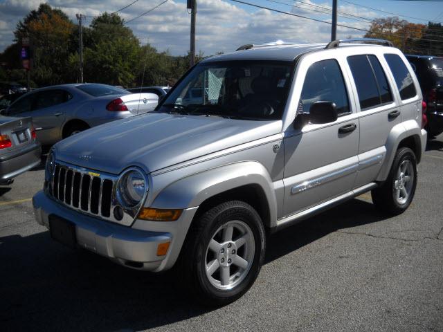 2006 Jeep Liberty SLT 25