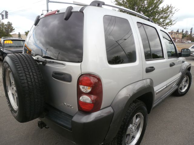 2006 Jeep Liberty Elk Conversion Van