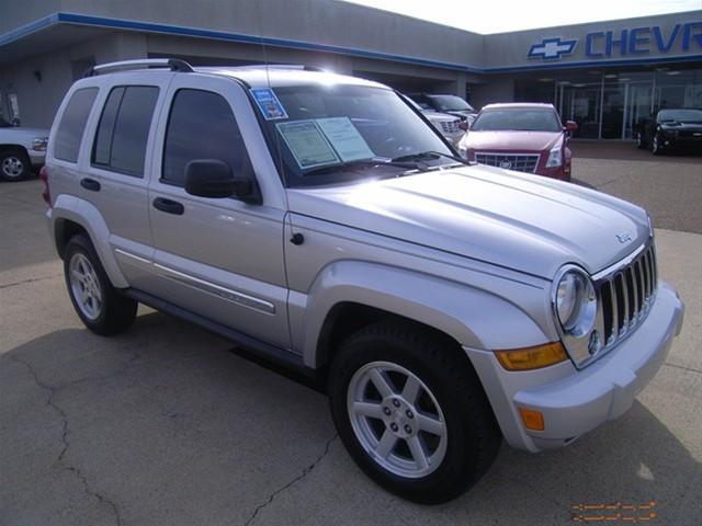 2006 Jeep Liberty SLT 25