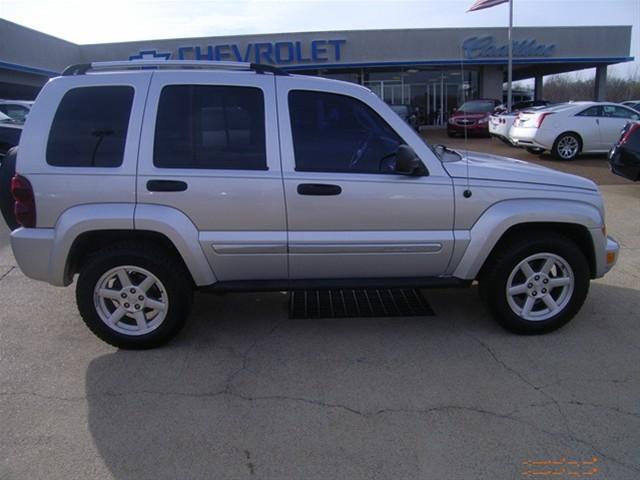 2006 Jeep Liberty SLT 25