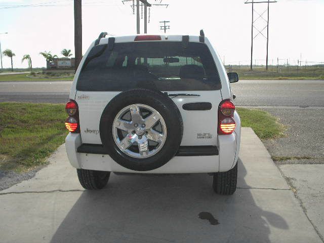 2006 Jeep Liberty Elk Conversion Van