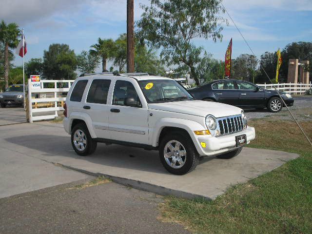 2006 Jeep Liberty Elk Conversion Van