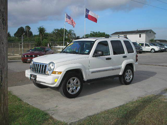 2006 Jeep Liberty Elk Conversion Van