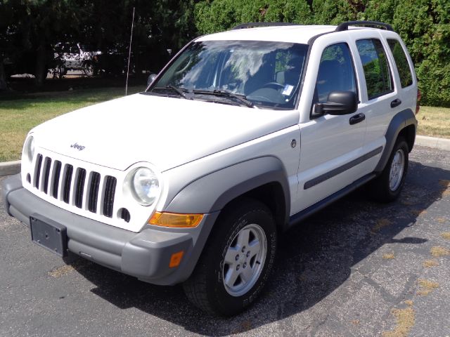 2006 Jeep Liberty Elk Conversion Van