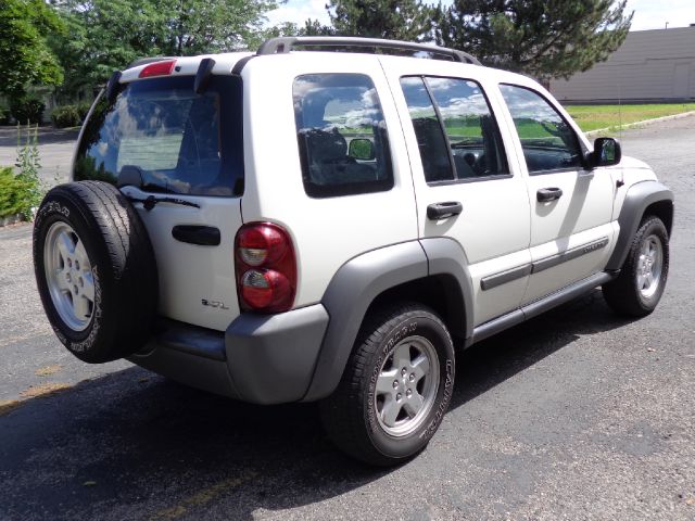 2006 Jeep Liberty Elk Conversion Van