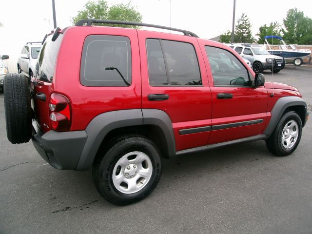 2007 Jeep Liberty Elk Conversion Van