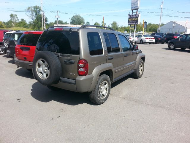 2007 Jeep Liberty Elk Conversion Van