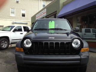 2007 Jeep Liberty Elk Conversion Van