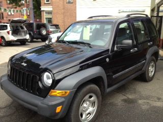 2007 Jeep Liberty Elk Conversion Van