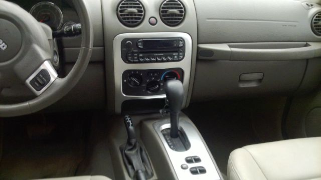 2007 Jeep Liberty Super