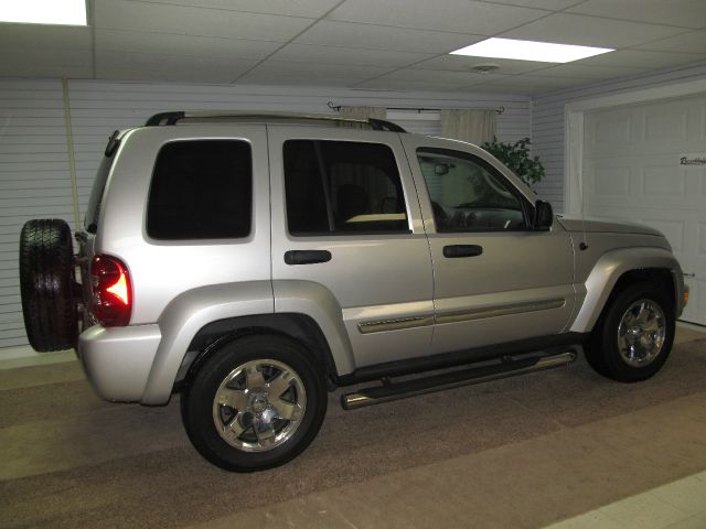 2007 Jeep Liberty Super