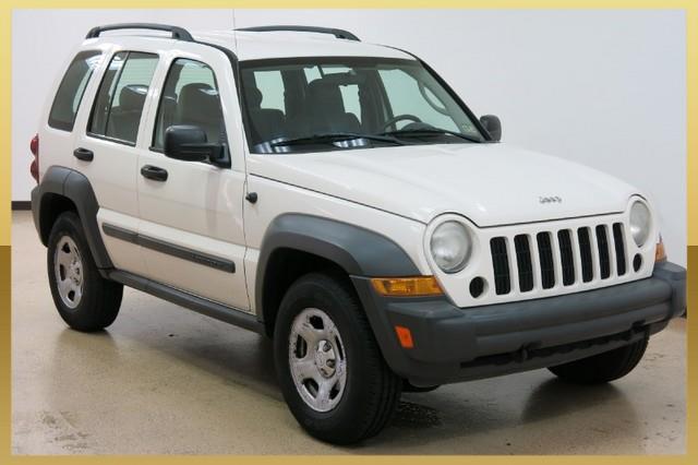 2007 Jeep Liberty Prius Hatchback 4D