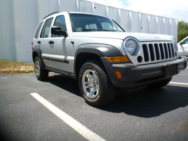 2007 Jeep Liberty Elk Conversion Van