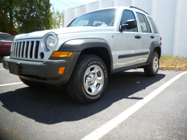 2007 Jeep Liberty Elk Conversion Van