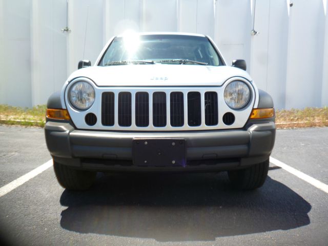 2007 Jeep Liberty Elk Conversion Van