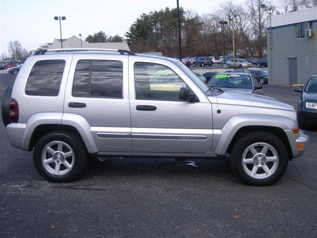 2007 Jeep Liberty SLT 25