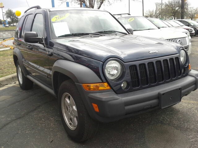 2007 Jeep Liberty Elk Conversion Van