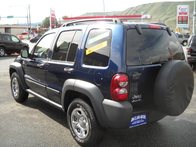 2007 Jeep Liberty Elk Conversion Van