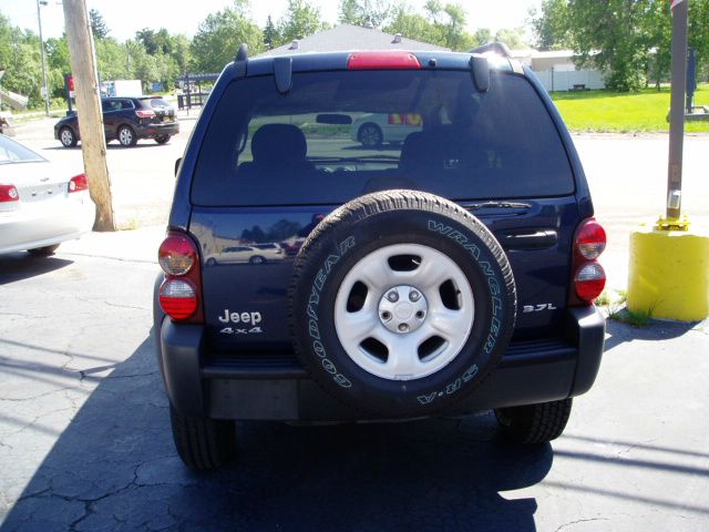 2007 Jeep Liberty Elk Conversion Van