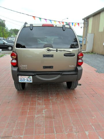 2007 Jeep Liberty Elk Conversion Van