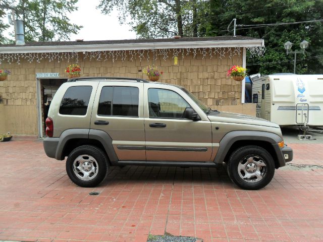 2007 Jeep Liberty Elk Conversion Van