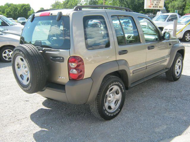 2007 Jeep Liberty Elk Conversion Van