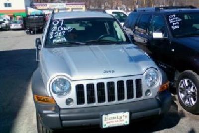 2007 Jeep Liberty 4d Wagon LS (V8)