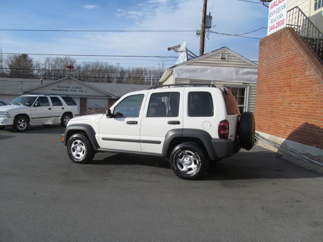 2007 Jeep Liberty Elk Conversion Van