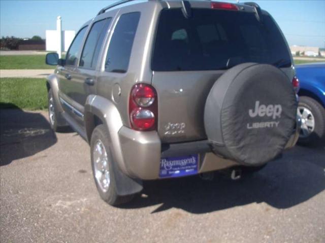 2007 Jeep Liberty SLT 25