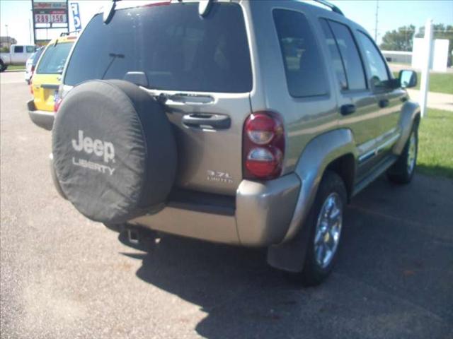 2007 Jeep Liberty SLT 25