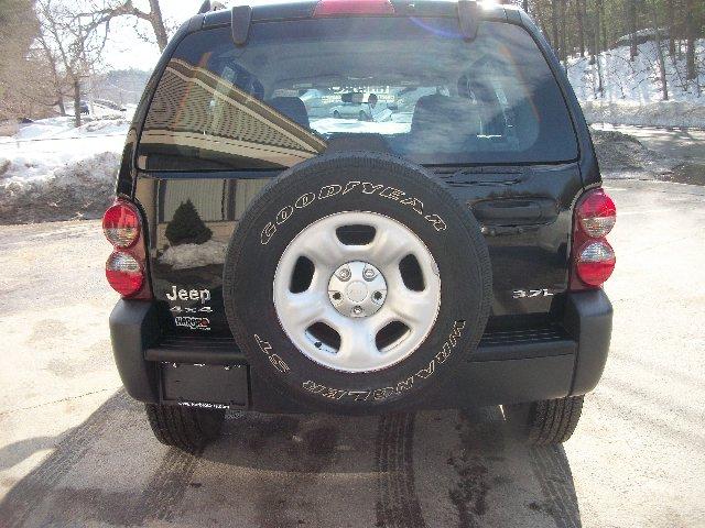 2007 Jeep Liberty Unknown