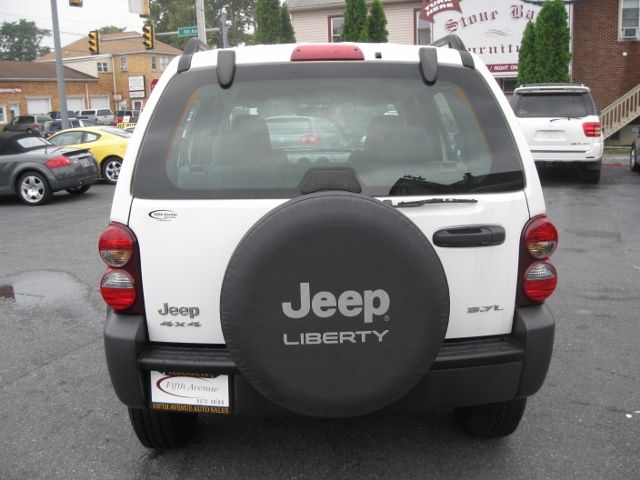 2007 Jeep Liberty Elk Conversion Van